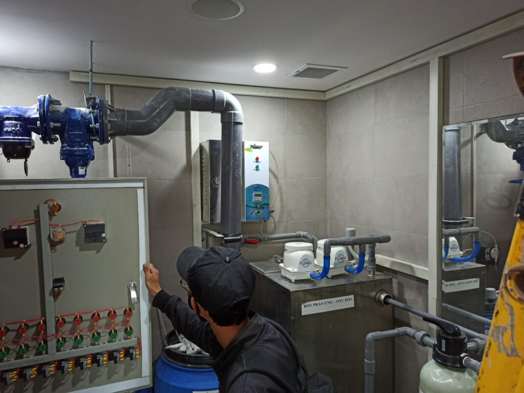 Xử Lý Nước Thải Phòng Thí Nghiệm: Giải Pháp Hiệu Quả Cho Trường Học 3 image 2 27