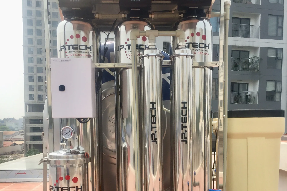 Thiết Bị Lọc Tổng Toàn Nhà: Giải Pháp Hoàn Hảo Cho Nước Sạch 8 loc tong toan nha