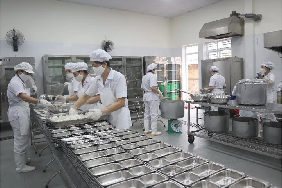 Xử Lý Nước Thải Nhà Bếp: Giải Pháp Hiệu Quả Cho Gia Đình Bạn 4 xu ly nuoc thai nha bep
